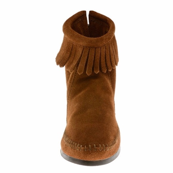 NWOT Minnetonka 282 - Picture 3 of 8